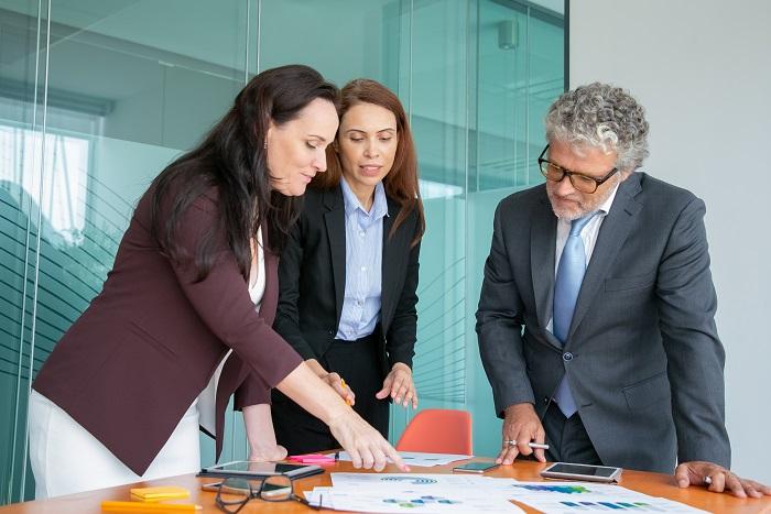 Continuing Professional Development Certificate: Benefits, Uses & Recognition